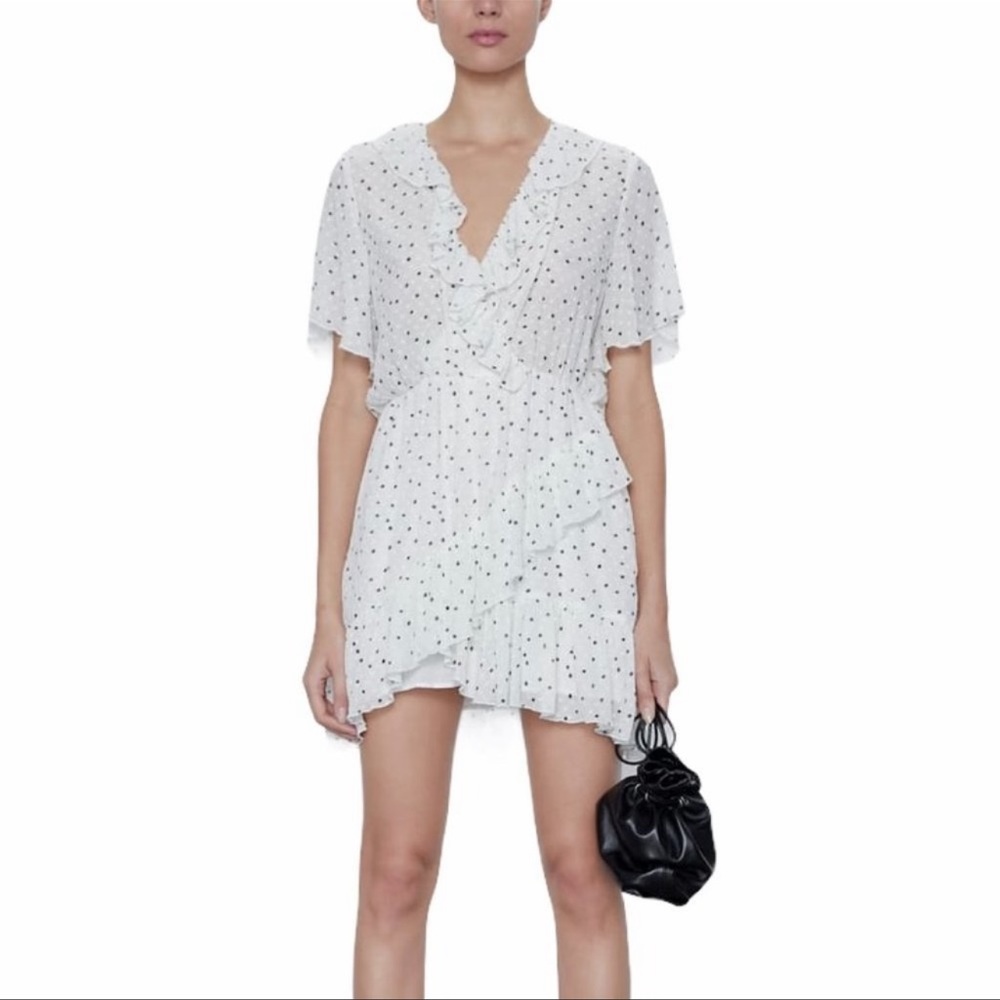 NWT Zara White Black Polka Dot Short Sleeve V-Neck Ruffled Romper XS